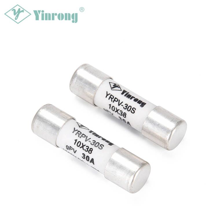 1500VDC 30A 10×38mm Günəş PV Sigorta Bağlantısı