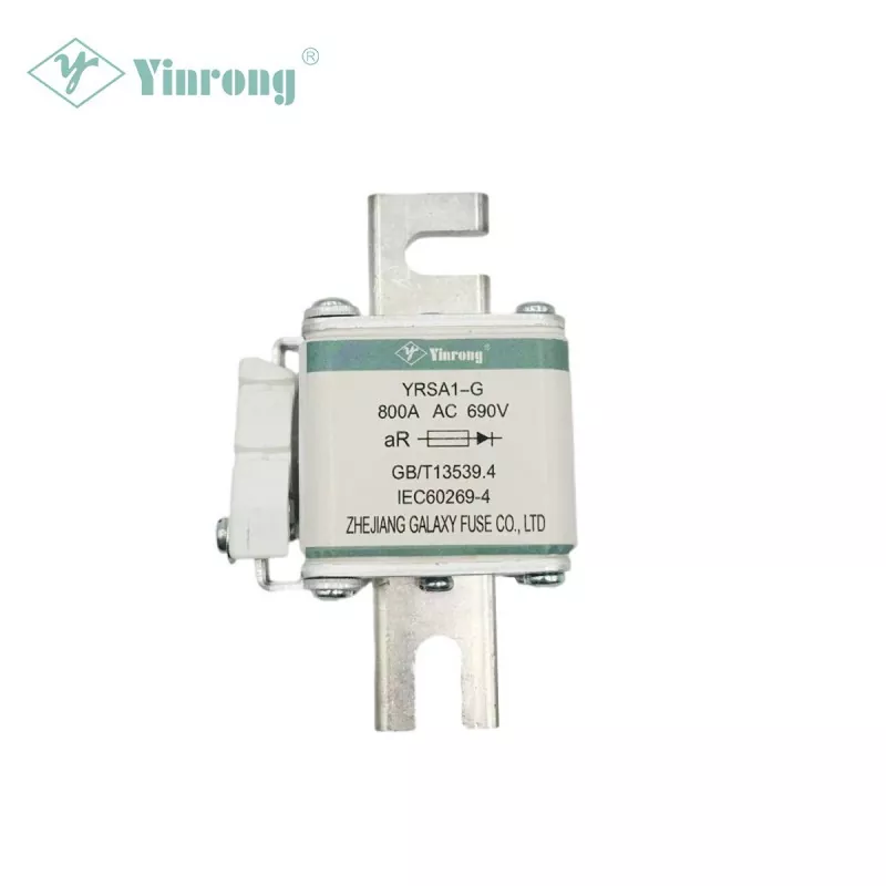 Yarımkeçiricilərin qorunması üçün 690V Yüksək Sürətli Kvadrat Bədən Sigortası
